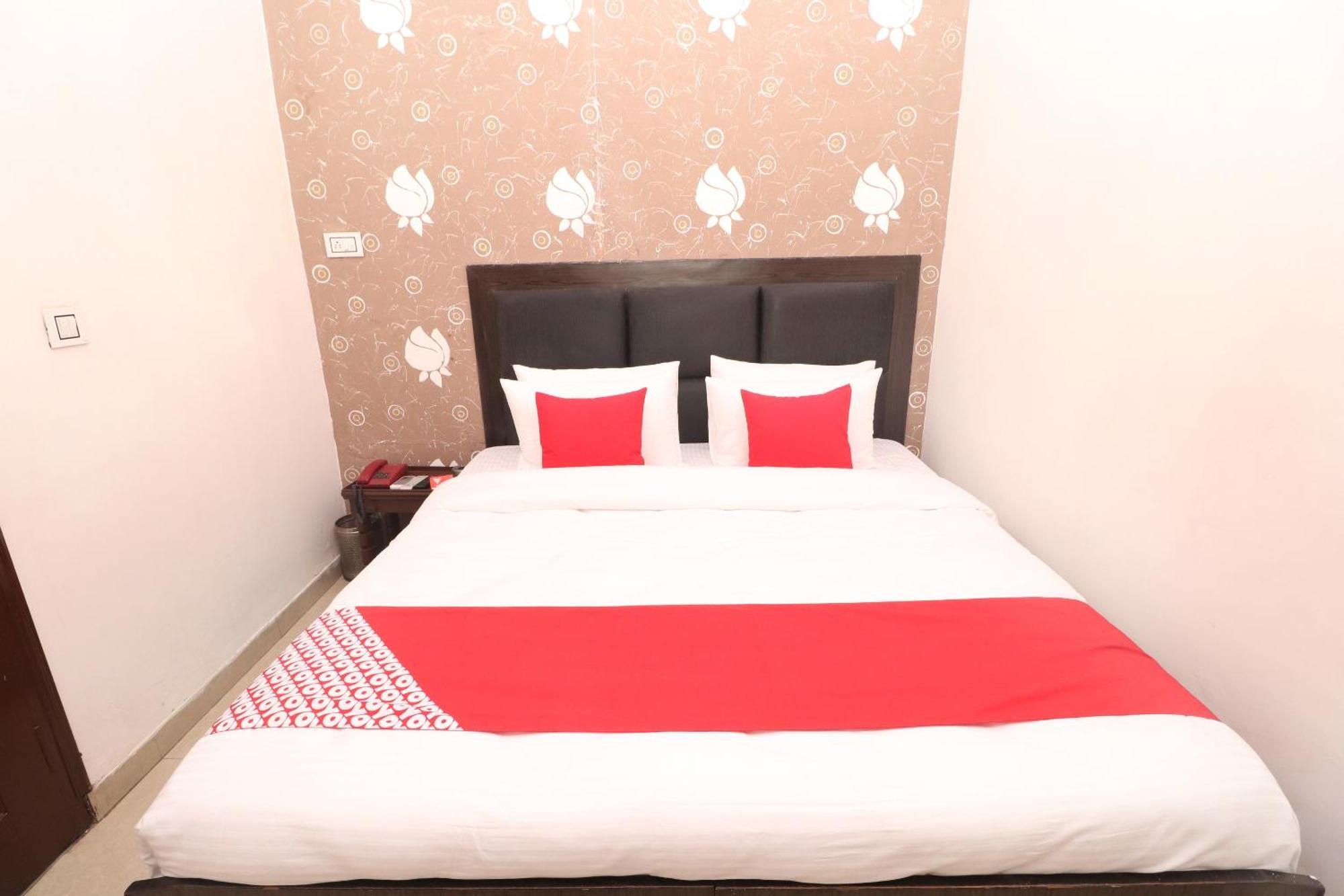 Oyo Hotel Kailash Regency Ludhiana Exterior photo