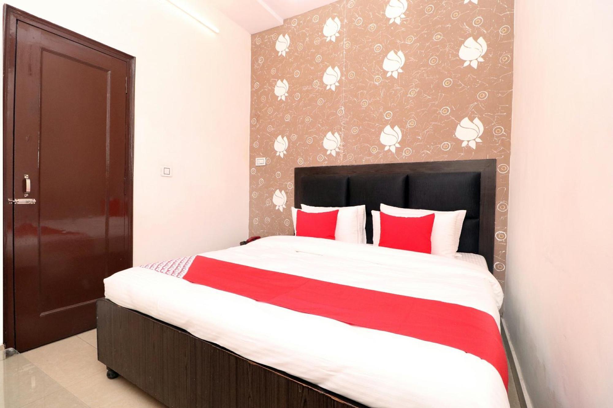 Oyo Hotel Kailash Regency Ludhiana Exterior photo